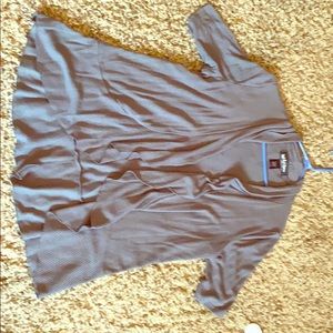 Woman’s short sleeve cover up grey